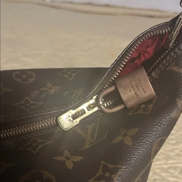 Louis Vuitton Monogram Duffel Bag in Brown and Tan - Picture 5 of 7